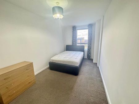 2 bedroom apartment to rent - Photo 4