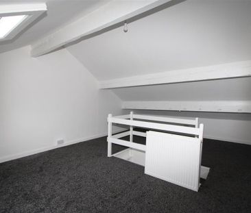 3 bedroom terraced house to rent - Photo 6