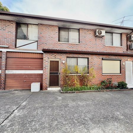2/28 Hill Street, Cabramatta NSW - Photo 3