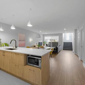 Magnifique condo avec 2 chambres et un bureau - Photo 2