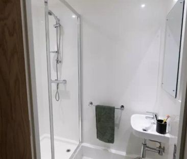 Premium Ensuite - Photo 5