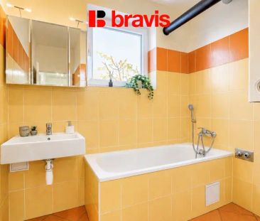 Pronájem bytu 3+kk se zahradou, terasa, 2x parkovací stání, Popůvky - Фото 3
