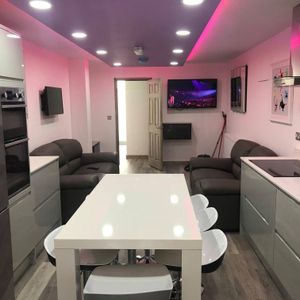 219 Hubert Road - Photo 2