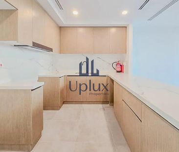 Single Row | Spacious Unit | Best Price - Photo 2