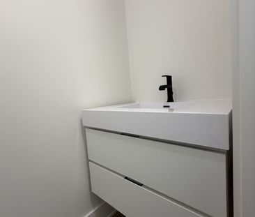 For Lease - 236 Ellis Avenue, St. Catharines, Ontario - Photo 1