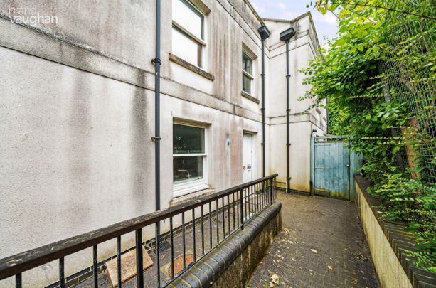 4 bedroom house to rent - Photo 1