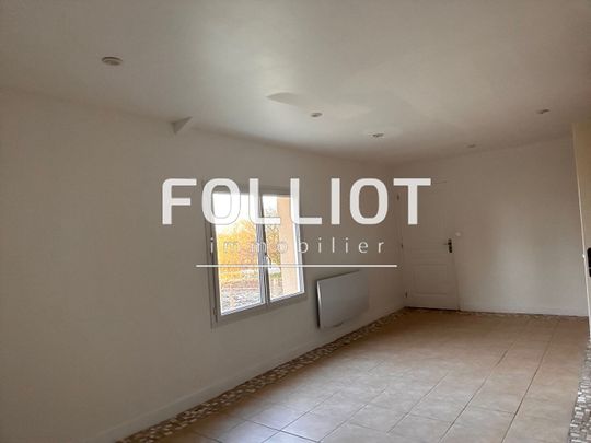 A LOUER Maison Le Luot 5 pièce(s) 151 m2 - Photo 1