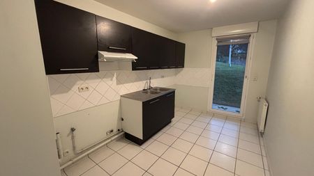 Location Appartement 3 pièces 73m² CHAMALIERES 63400 - Photo 4