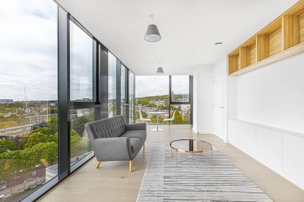 Studio to rent - Photo 1