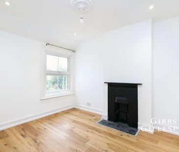 The Greenway, Chalfont St. Peter, Gerrards Cross, Buckinghamshire, SL9 - Photo 3