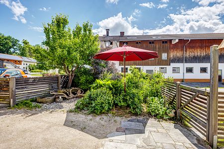 Schöne 2-Zimmer Wohnung in ehemaligem Bauernhaus - Foto 3