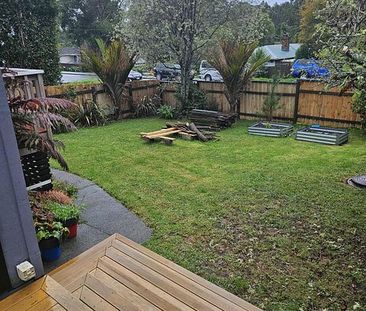 Home for a family – spa, deck, great schools - Photo 5