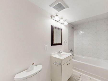 For Lease - 70 Mill Street Unit# 10, Halton Hills, Ontario - Photo 4