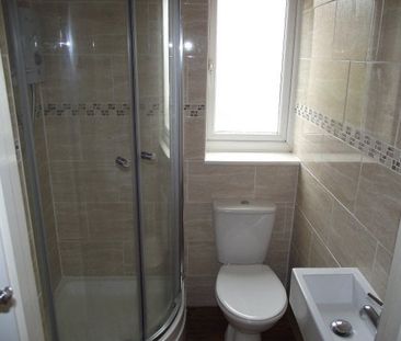 Wylds Lane, Worcester, WR5 - Photo 4