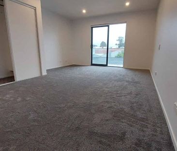 Modern studio waiting for you! - Photo 3