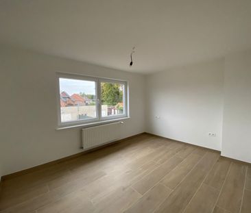 Volledig gerenoveerde woning met 3 slpks in Genk. - Photo 3