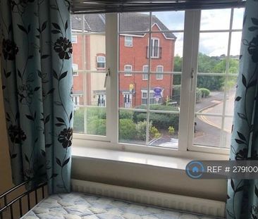 1 bedroom in a house share to rent - Photo 3