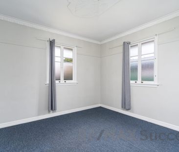 Spacious Family Home in Convenient Location - Photo 6