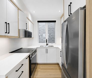 For Lease - 159 Locksley Avenue Unit# 4, Toronto, Ontario - Photo 1