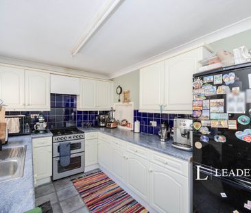 3 bedroom semi-detached to rent Nelson Avenue, Portsmouth PO2 - Photo 5