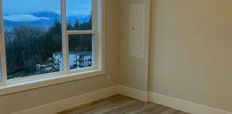 East Chilliwack Furnished Upper Floor - RENTDAN - Photo 2