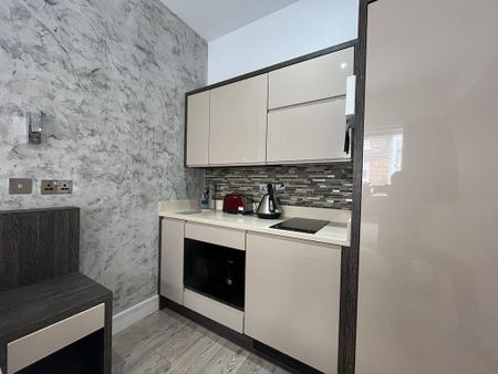 Studio to rent - Photo 4