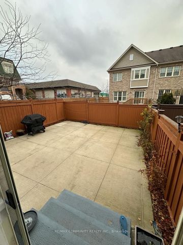 For Lease - 15 Lotus Street, Brampton, Ontario - Photo 3