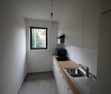 Een gerenoveerd instapklaar appartement op de eerste verdieping lin... - Foto 1