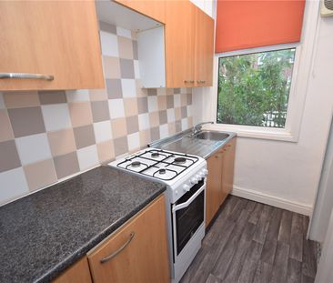 11, Norman Grove, Kirkstall, Leeds, LS5 3JH - Photo 5