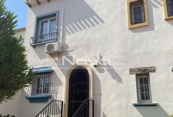 Beautiful townhouse in a prestigious gated complex Los Dolc