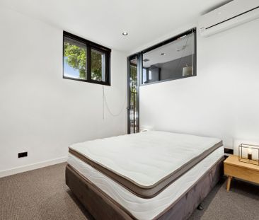A fabulous combination of indoor and outdoor dimensions - Photo 5