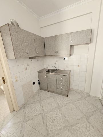 Studio/Γκαρσονιέρα για ενοικίαση - Πάτρα, - Photo 2