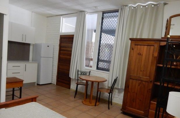 STUDIO APARTMENT CLOSE TO THE BEACH - Photo 1