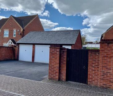 4 bedroom terraced house to rent - Photo 6