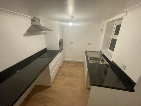 2 bedroom house to rent - Photo 3