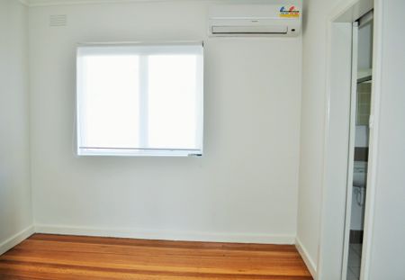 AFFORDABLE ONE BEDROOM LIVING - Photo 5