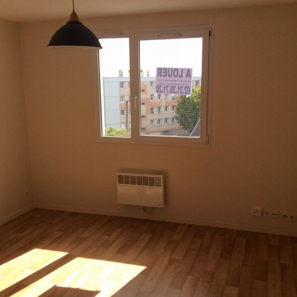 Location Appartement 1 pièce 18m² - Photo 1