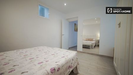 madrid, Community of Madrid 28012 - Photo 5