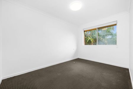 7/29-31 Marlene Crescent, Greenacre, NSW 2190 - Photo 4