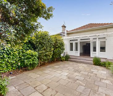 15 Hobson Street, South Yarra VIC 3141 - House For Rent | Domain - Photo 2