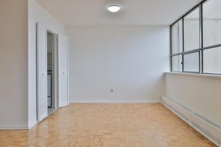 2089 & 2099 Lawrence Ave. W. — 2 Bedroom - Photo 4