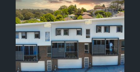 Modern townhouse in prime location - Photo 3