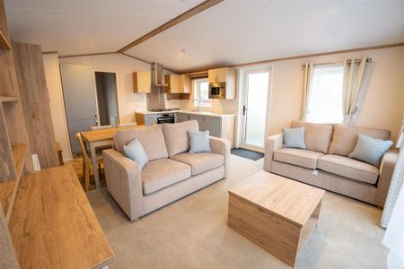 2 bedroom property to rent - Photo 3