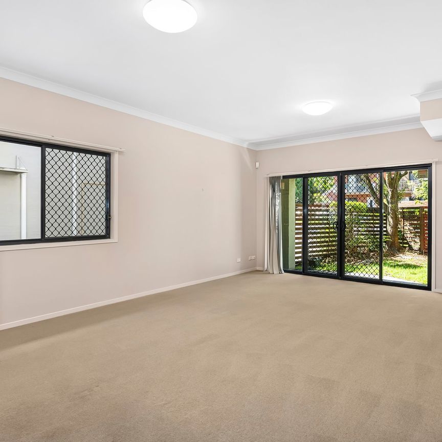 2/709 Oxley Road, Corinda QLD 4075 - Townhouse For Rent | Domain - Photo 1