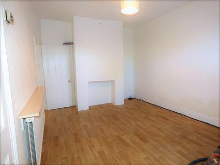 3 bedroom townhouse to rent - Photo 2