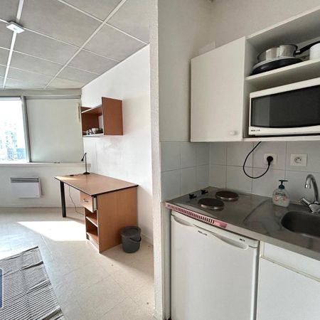 Location Appartement 1 pièce 18m² TOURS 37000 - Photo 3