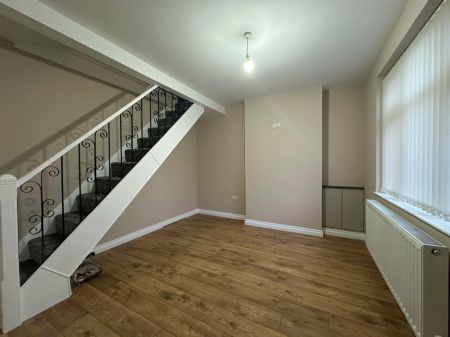 Lower Haigh Street, WINSFORD - Photo 2