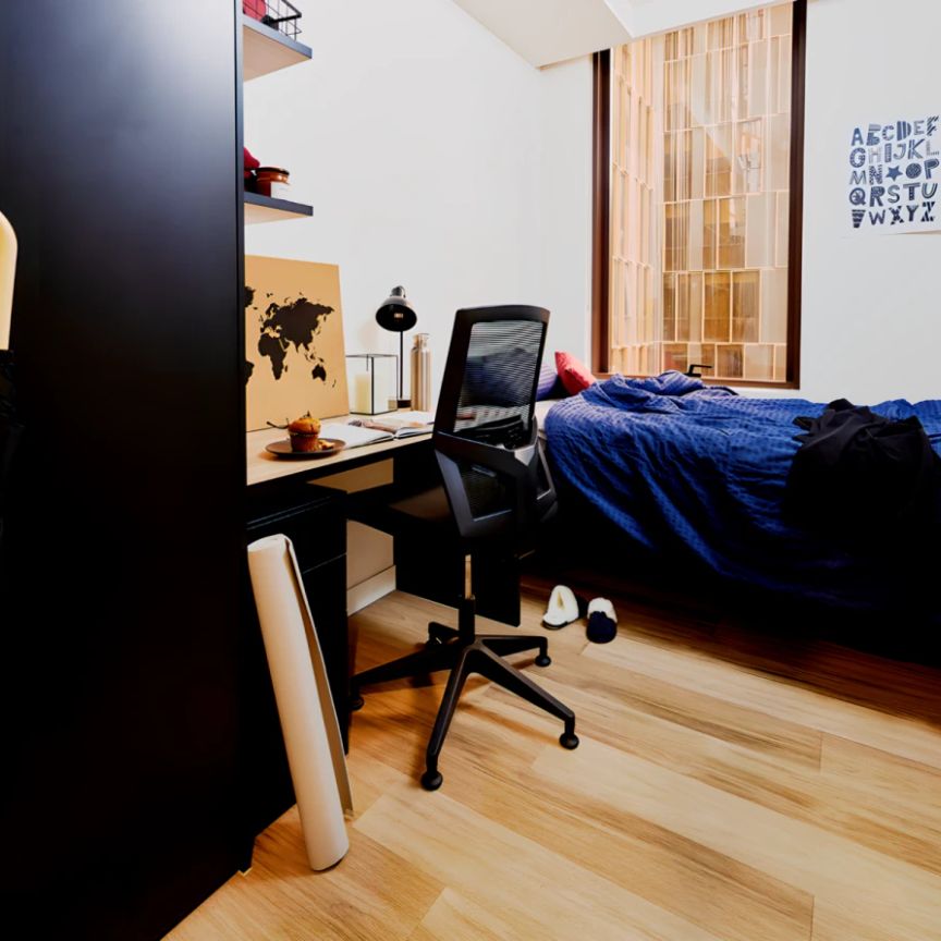 Ultra Studio Apartment - King Single Bed - Photo 1