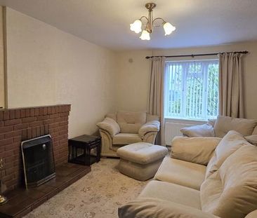 3 bedroom semi-detached house to rent - Photo 1