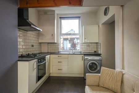 Pierce Street, Macclesfield, SK11 - Photo 5